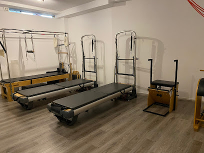 Energía Pilates - C. Gaspar Alonso, 8, 41013 Sevilla, Spain