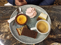 Biscuits de Prato du Restaurant français Auberge Le Mirandol à Sarlat-la-Canéda - n°1