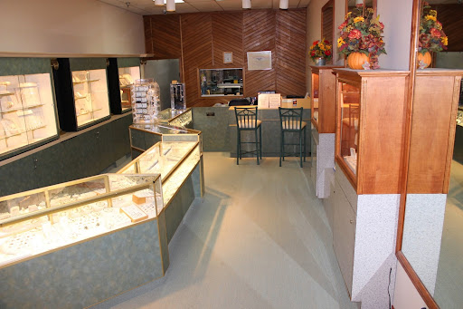 Jewelry Repair Service «Williamstown Diamonds Jewelry», reviews and photos, 1165 S Black Horse Pike, Williamstown, NJ 08094, USA