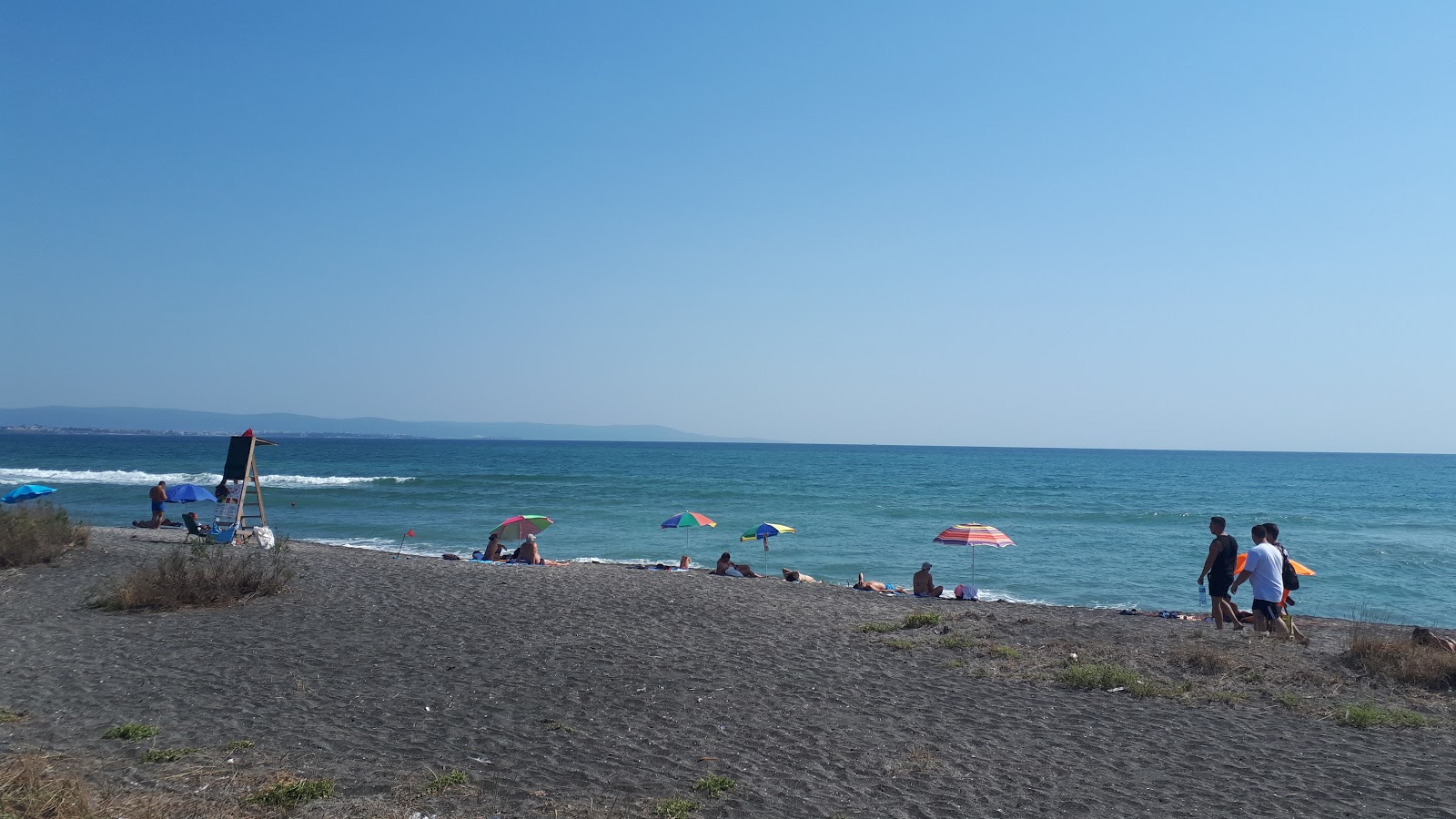 Φωτογραφία του Anhialo beach παροχές περιοχής