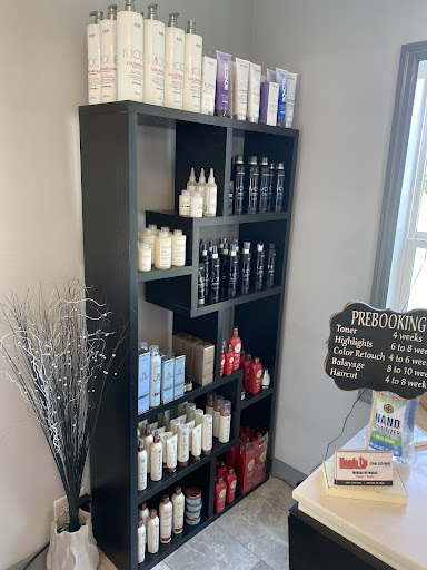 Hair Salon «Heads Up Hair Salon», reviews and photos, 7636 S Westnedge Ave, Portage, MI 49002, USA