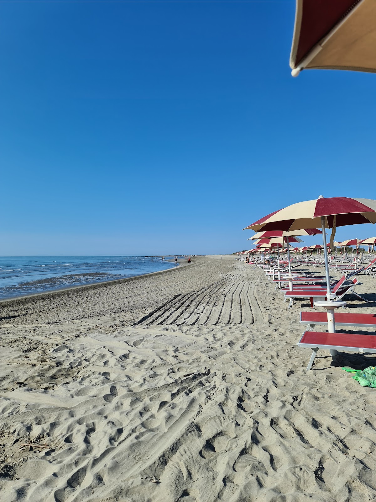 Foto di Spiaggia Delle Conchiglie area del resort sulla spiaggia