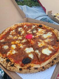 Plats et boissons du Pizzas à emporter La pizza des ami(e)s à Arles - n°3