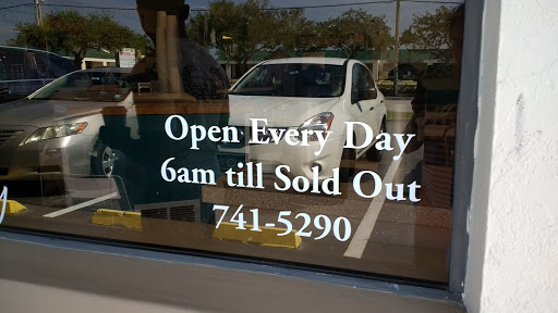 Donut Shop «Jupiter Donut Factory», reviews and photos, 141 Center St, Jupiter, FL 33458, USA