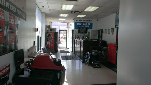 Auto Repair Shop «Quiroz Auto Repair», reviews and photos, 485 N Bolingbrook Dr, Bolingbrook, IL 60440, USA