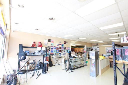 Pawn Shop «Pawn Outlet», reviews and photos, 136 Henderson Crossing Plaza, Hendersonville, NC 28792, USA