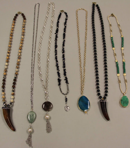 Craft Store «CAJUN BEAD CRAFTS», reviews and photos, 4733 Jones Creek Rd h, Baton Rouge, LA 70817, USA