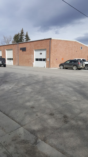 Truck N Auto Customs en Livingston