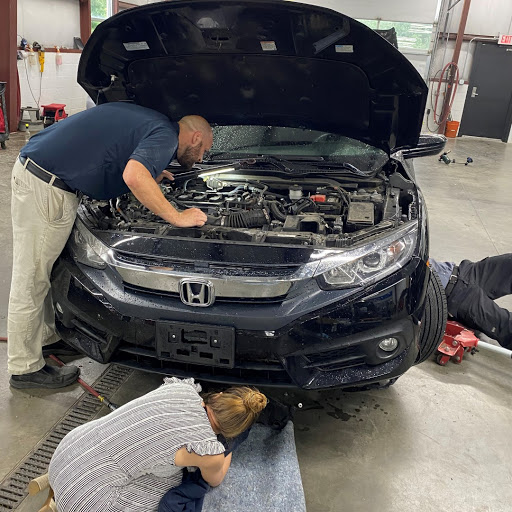 Auto Body Shop «Hamden Auto Body», reviews and photos, 2111 Dixwell Ave, Hamden, CT 06514, USA