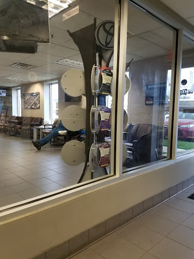 Car Dealer «Butler Toyota», reviews and photos, 9419 N Aronson Rd, Indianapolis, IN 46240, USA