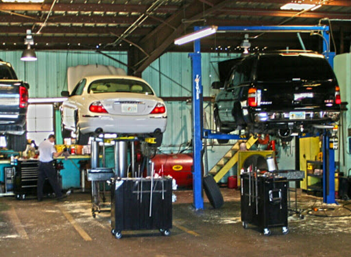 Auto Repair Shop «Harrell & Beverly Transmissions & Auto Repair», reviews and photos, 209 W 25th St, Sanford, FL 32771, USA