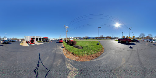 Nissan Dealer «West Herr Nissan of Orchard Park», reviews and photos, 3580 Southwestern Blvd, Orchard Park, NY 14127, USA
