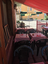 Atmosphère du Restaurant La Bugade à Seyne - n°12