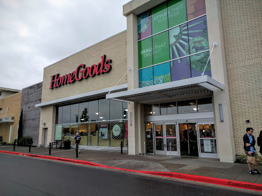 HomeGoods, 10145 NE Cascades Pkwy, Portland, OR 97220, USA, 