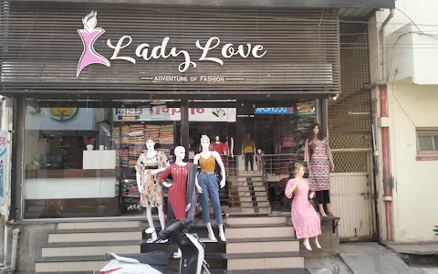 Lady Love Adventure of fashion image