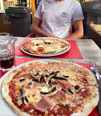 Pizza du Pizzeria Le Marmiton à Valmeinier - n°16