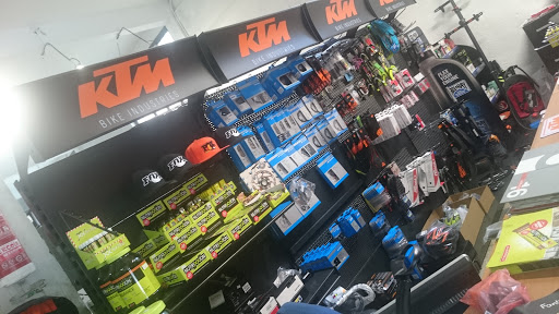 Motos Zatika en Zumarraga, Guipúzcoa