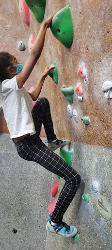 Rock Climbing Gym «Hangar 18 Indoor Climbing Gym - Rancho Cucamonga», reviews and photos, 9004 Hyssop Dr, Rancho Cucamonga, CA 91730, USA