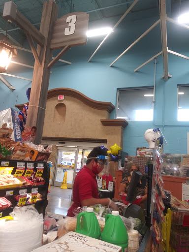 Supermarket «Supermercado El Rancho», reviews and photos, 4121 Gaston Ave, Dallas, TX 75246, USA