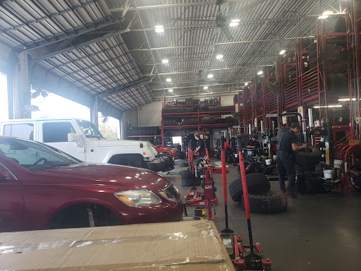 Car Wash «Cypress Station Carwash & Lube», reviews and photos, 17322 Spring Cypress Rd, Cypress, TX 77429, USA