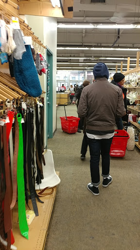 Thrift Store «MyUnique», reviews and photos, 218 W 234th St, Bronx, NY 10463, USA