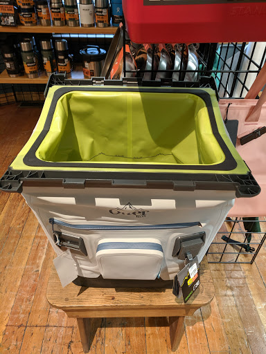 Sporting Goods Store «Midwest Mountaineering», reviews and photos, 309 Cedar Ave S, Minneapolis, MN 55454, USA