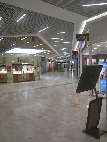 Centre commercial Carrefour Quimper à Quimper