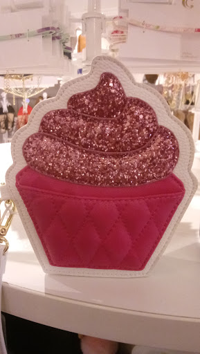 Fashion Accessories Store «Charming Charlie», reviews and photos, 1401 Shoal Creek #160, Highland Village, TX 75077, USA