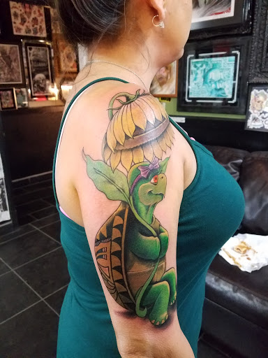 Explore tattoo ideas for memorial of father, creative tattoo ideas in Albuquerque, available at Por Vida Tattoo