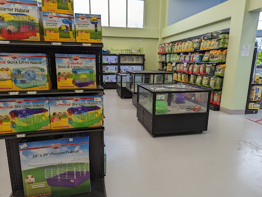 Pet Store «Woofmeow Family Pet Center», reviews and photos, 19 Manchester Rd Suite A, Derry, NH 03038, USA