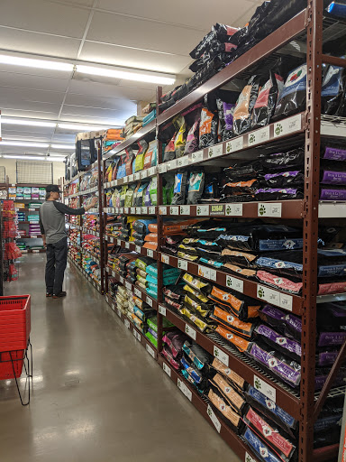 Pet Supply Store «Pet Food Express», reviews and photos, 3160 20th Ave, San Francisco, CA 94132, USA