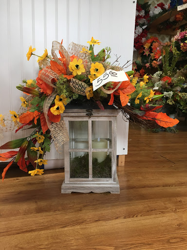 Florist «Bouquet Shop», reviews and photos, 7856 Hwy 52 W, Westmoreland, TN 37186, USA