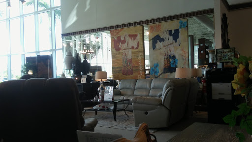 Furniture Store «Rooms To Go & Rooms To Go Kids Furniture Store - Miami International (Doral)», reviews and photos, 10623 NW 12th St, Doral, FL 33172, USA