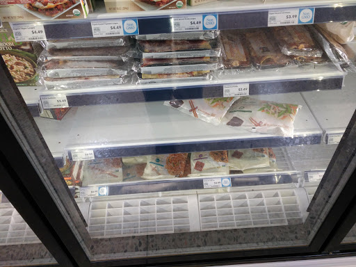 Grocery Store «Whole Foods Market», reviews and photos, 2750 E Grand River Ave, East Lansing, MI 48823, USA