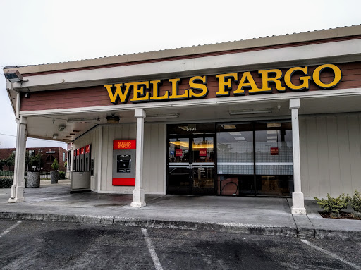 Bank «Wells Fargo Bank», reviews and photos