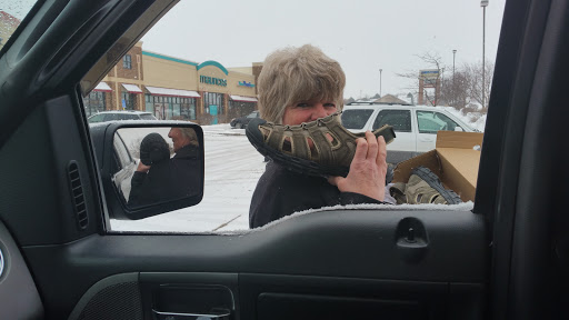 Shoe Store «Famous Footwear», reviews and photos, 14929 Florence Trail, Apple Valley, MN 55124, USA