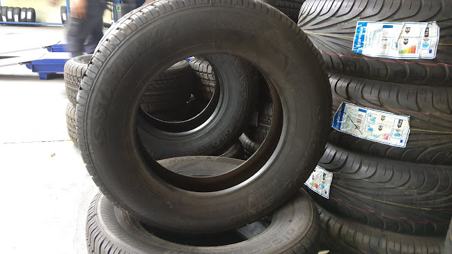Neumáticos Sancar - Quinta Normal