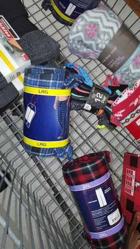 Department Store «Walmart Supercenter», reviews and photos, 2500 Lake Shore Dr E, Ashland, WI 54806, USA