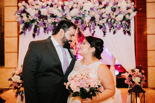 Florist «Valentine Florist», reviews and photos, 6009 Richmond Ave # 125, Houston, TX 77057, USA