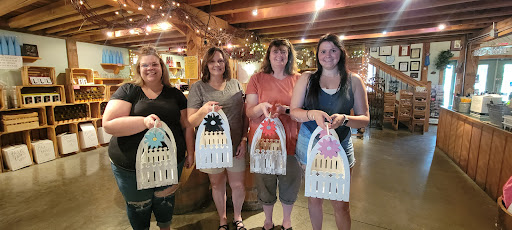 Furniture Store «drab to Fab Furnishings», reviews and photos, 209 S Main St, Winchester, IN 47394, USA