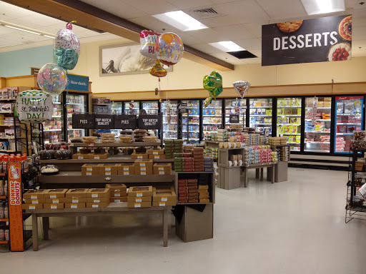 Grocery Store «Stop & Shop», reviews and photos, 99 Linwood Ave, Colchester, CT 06415, USA