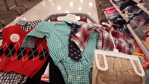 Department Store «Target», reviews and photos, 630 Main St, Hackensack, NJ 07601, USA