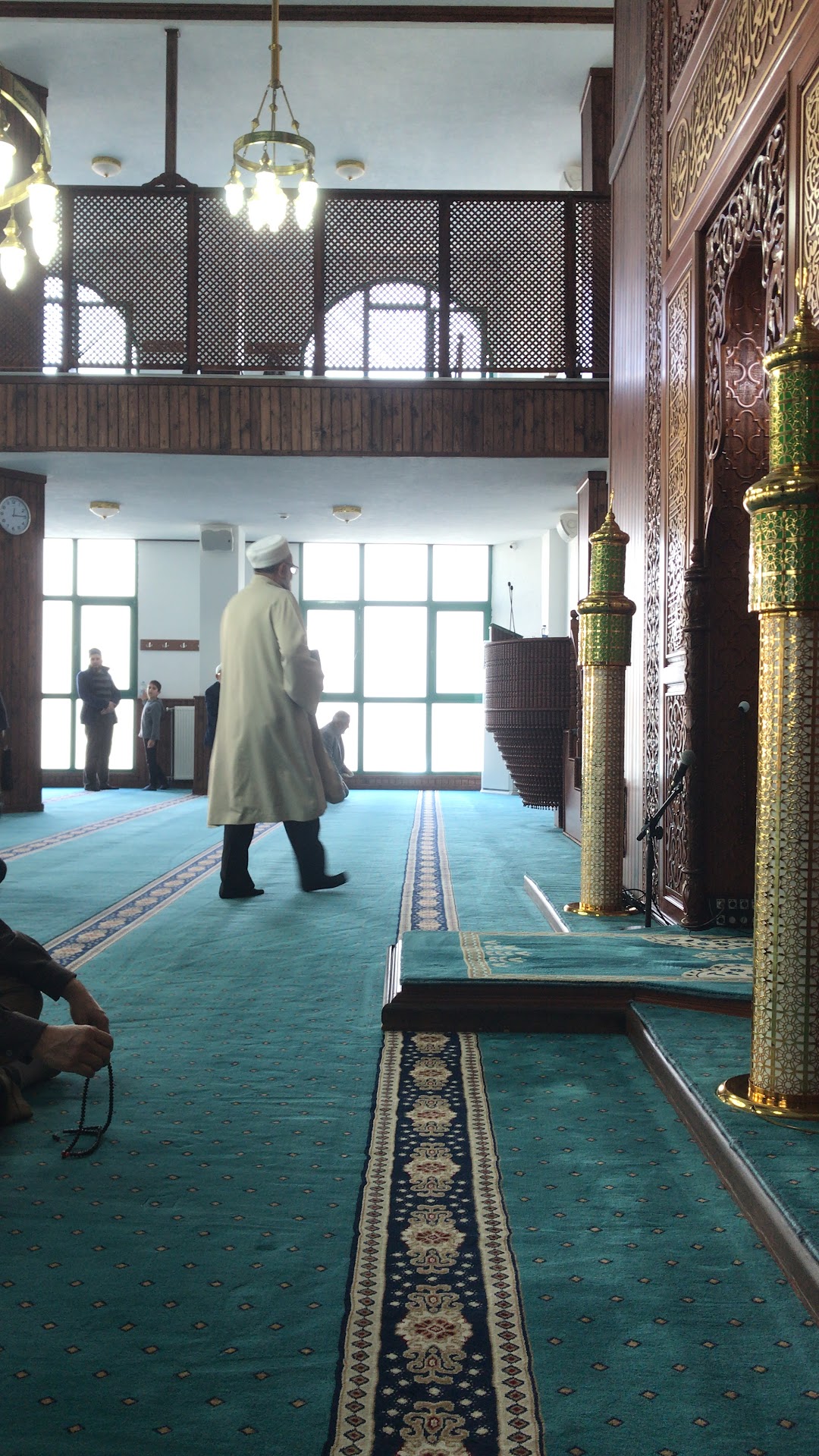 Esenyurt Yeil Camii