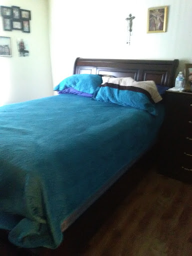 Furniture Store «Casa Linda Furniture», reviews and photos, 116 N Broadway, Santa Ana, CA 92701, USA