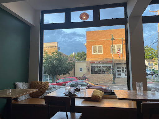 Pizza Restaurant «Wooden Paddle Pizza», reviews and photos, 11128 W 179th St, Orland Park, IL 60467, USA