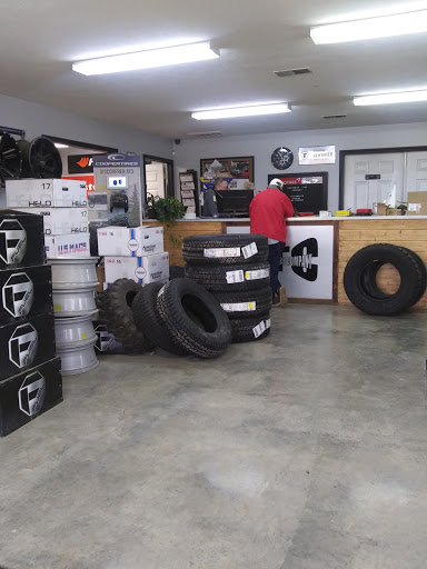Tire Shop «Schroder Tire Co.», reviews and photos, 5094 US-62, Flippin, AR 72634, USA