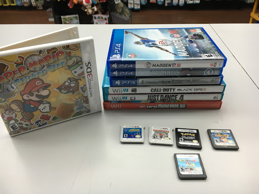 Video Game Store «Retro Age», reviews and photos, 1500 Apalachee Pkwy, Tallahassee, FL 32301, USA