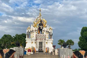 Pho Khun Ngam Muang Monument image