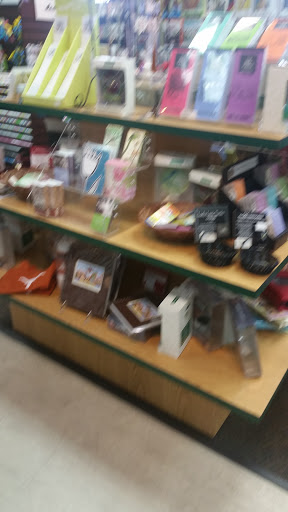 Hardware Store «Zinger Hardware & General Merchant», reviews and photos, 4001 N Lamar Blvd #300, Austin, TX 78756, USA