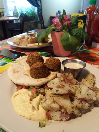 Vegetarian Restaurant «Longbranch Cafe and Bakery», reviews and photos, 100 E Jackson St, Carbondale, IL 62901, USA